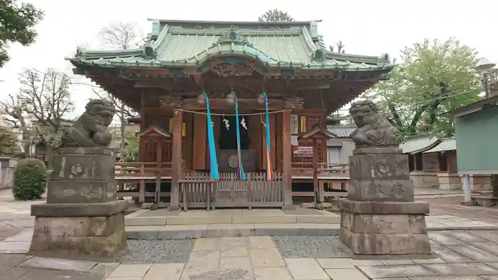 諏訪神社の本殿・本堂