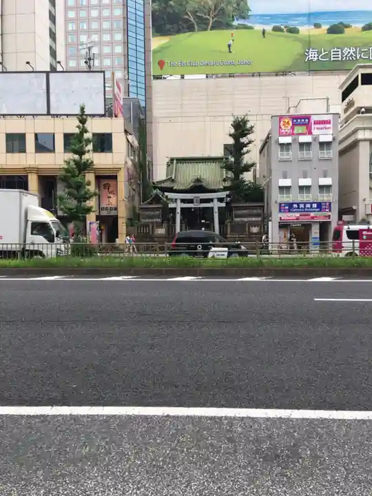 品川神社の周辺