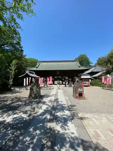 妻沼聖天山歓喜院の山門・神門