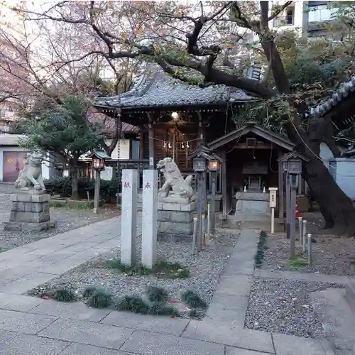 御園神社の狛犬