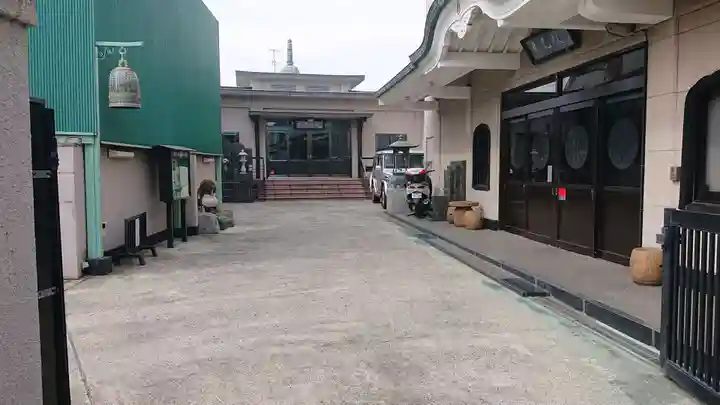 妙音寺の本殿・本堂