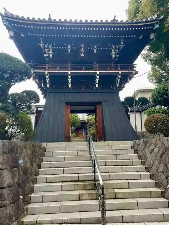 亮朝院の{uncategorized: "未分類", other: "その他", undefined: "問題あり", building: "その他建物", grave: "お墓", sacred_gate: "鳥居", guardian: "狛犬", statue: "像", buddha: "仏像", history: "歴史", nature: "自然", garden: "庭園", animal: "動物", pagoda: "塔", temizu: "手水舎", mountain_gate: "山門・神門", sanctuary: "本殿・本堂", subordinate: "末社・摂社", art: "芸術", scenery: "景色", jizo: "地蔵", ema: "絵馬", goshuin: "御朱印", omikuji: "おみくじ", items: "授与品その他", amulet: "お守り", goshuincho: "御朱印帳", eats: "食事", festival: "お祭り", votive_dance: "神楽", shichigosan: "七五三参", wedding: "結婚式", experience: "体験その他", initially: "初詣", around: "周辺", anti_infection: "感染症対策"}