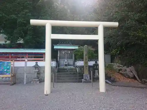 勝浦八幡神社の鳥居