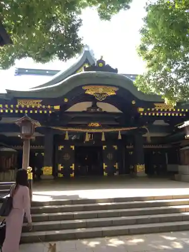 穴八幡宮の本殿・本堂