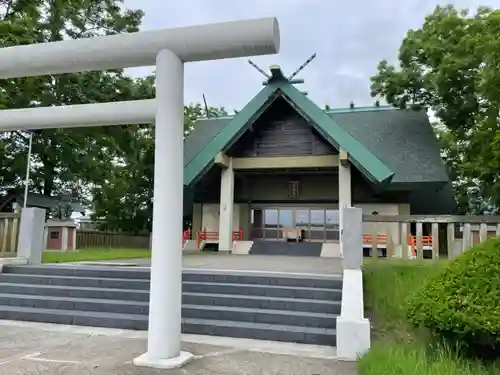 鳥取神社の本殿