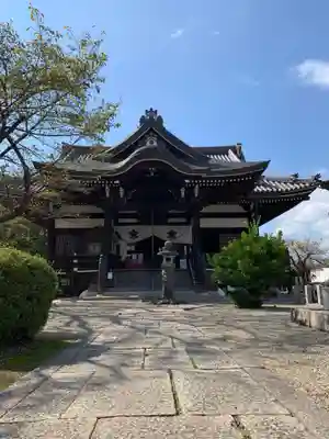 橘寺の本殿・本堂