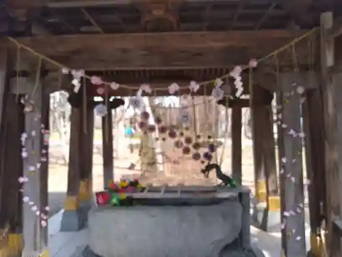 彌彦神社　(伊夜日子神社)の手水舎