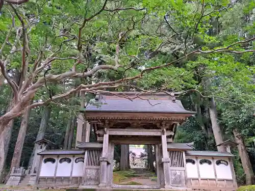 普門寺の{uncategorized: "未分類", other: "その他", undefined: "問題あり", building: "その他建物", grave: "お墓", sacred_gate: "鳥居", guardian: "狛犬", statue: "像", buddha: "仏像", history: "歴史", nature: "自然", garden: "庭園", animal: "動物", pagoda: "塔", temizu: "手水舎", mountain_gate: "山門・神門", sanctuary: "本殿・本堂", subordinate: "末社・摂社", art: "芸術", scenery: "景色", jizo: "地蔵", ema: "絵馬", goshuin: "御朱印", omikuji: "おみくじ", items: "授与品その他", amulet: "お守り", goshuincho: "御朱印帳", eats: "食事", festival: "お祭り", votive_dance: "神楽", shichigosan: "七五三参", wedding: "結婚式", experience: "体験その他", initially: "初詣", around: "周辺", anti_infection: "感染症対策"}