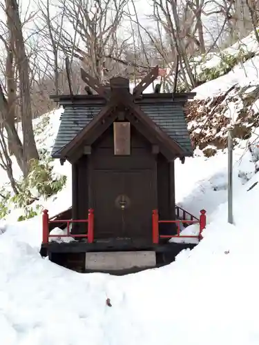 上山鼻神社の本殿