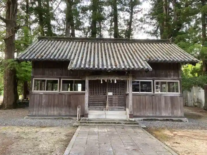 鬼籠野神社の本殿・本堂
