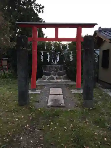 甲斐奈神社の鳥居