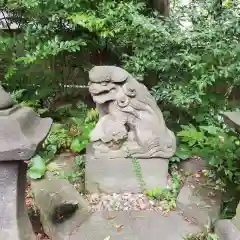 新田神社の狛犬