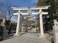 鎮守氷川神社の{uncategorized: "未分類", other: "その他", undefined: "問題あり", building: "その他建物", grave: "お墓", sacred_gate: "鳥居", guardian: "狛犬", statue: "像", buddha: "仏像", history: "歴史", nature: "自然", garden: "庭園", animal: "動物", pagoda: "塔", temizu: "手水舎", mountain_gate: "山門・神門", sanctuary: "本殿・本堂", subordinate: "末社・摂社", art: "芸術", scenery: "景色", jizo: "地蔵", ema: "絵馬", goshuin: "御朱印", omikuji: "おみくじ", items: "授与品その他", amulet: "お守り", goshuincho: "御朱印帳", eats: "食事", festival: "お祭り", votive_dance: "神楽", shichigosan: "七五三参", wedding: "結婚式", experience: "体験その他", initially: "初詣", around: "周辺", anti_infection: "感染症対策"}