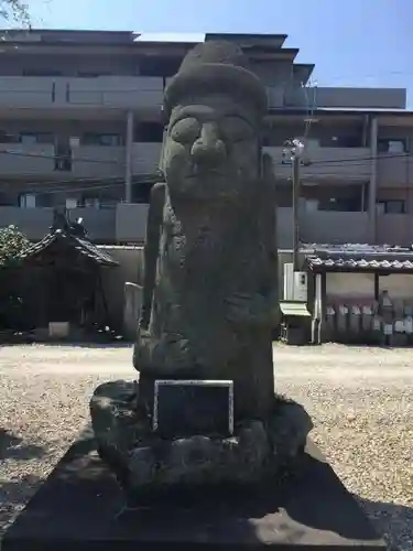 善光寺別院願王寺の像