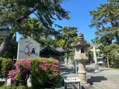 諏訪神社の{uncategorized: "未分類", other: "その他", undefined: "問題あり", building: "その他建物", grave: "お墓", sacred_gate: "鳥居", guardian: "狛犬", statue: "像", buddha: "仏像", history: "歴史", nature: "自然", garden: "庭園", animal: "動物", pagoda: "塔", temizu: "手水舎", mountain_gate: "山門・神門", sanctuary: "本殿・本堂", subordinate: "末社・摂社", art: "芸術", scenery: "景色", jizo: "地蔵", ema: "絵馬", goshuin: "御朱印", omikuji: "おみくじ", items: "授与品その他", amulet: "お守り", goshuincho: "御朱印帳", eats: "食事", festival: "お祭り", votive_dance: "神楽", shichigosan: "七五三参", wedding: "結婚式", experience: "体験その他", initially: "初詣", around: "周辺", anti_infection: "感染症対策"}