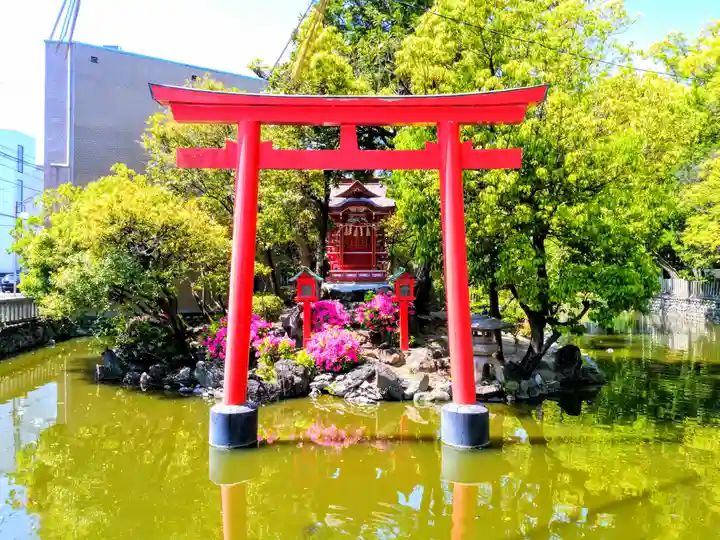 川原神社の末社・摂社