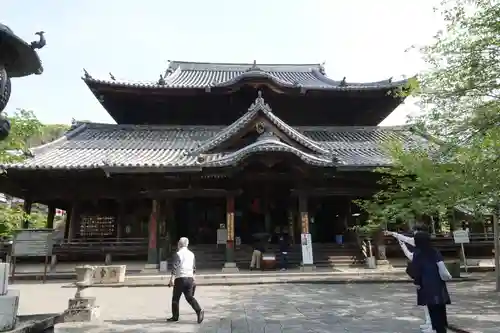 粉河寺の本殿・本堂