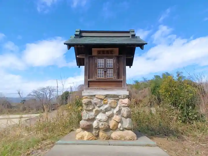 淨空院の{uncategorized: "未分類", other: "その他", undefined: "問題あり", building: "その他建物", grave: "お墓", sacred_gate: "鳥居", guardian: "狛犬", statue: "像", buddha: "仏像", history: "歴史", nature: "自然", garden: "庭園", animal: "動物", pagoda: "塔", temizu: "手水舎", mountain_gate: "山門・神門", sanctuary: "本殿・本堂", subordinate: "末社・摂社", art: "芸術", scenery: "景色", jizo: "地蔵", ema: "絵馬", goshuin: "御朱印", omikuji: "おみくじ", items: "授与品その他", amulet: "お守り", goshuincho: "御朱印帳", eats: "食事", festival: "お祭り", votive_dance: "神楽", shichigosan: "七五三参", wedding: "結婚式", experience: "体験その他", initially: "初詣", around: "周辺", anti_infection: "感染症対策"}