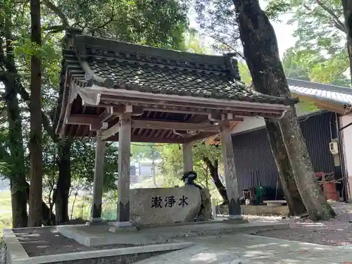 津島神社の手水舎