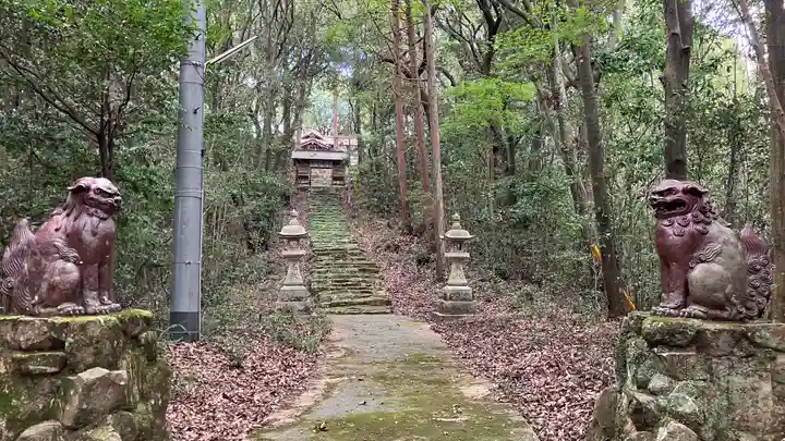 松尾神社の狛犬