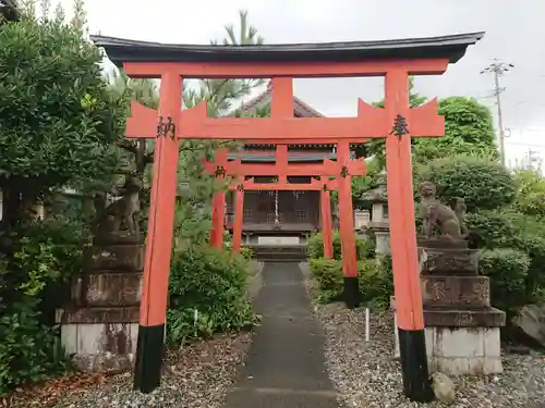 稲荷神社の鳥居