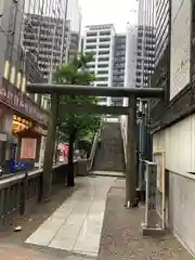 宮益御嶽神社の鳥居