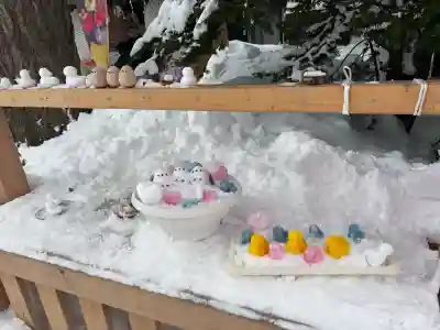 札幌諏訪神社の像