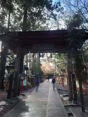 高尾山薬王院の山門・神門
