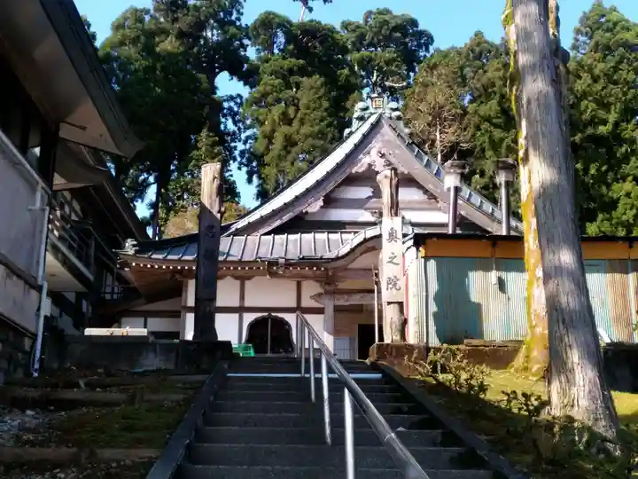 身延山奥之院思親閣のその他建物