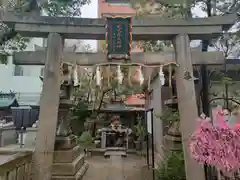 玉造稲荷神社の末社