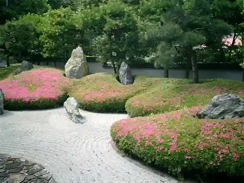 光明寺の庭園