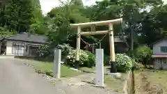 関本下八幡神社の鳥居