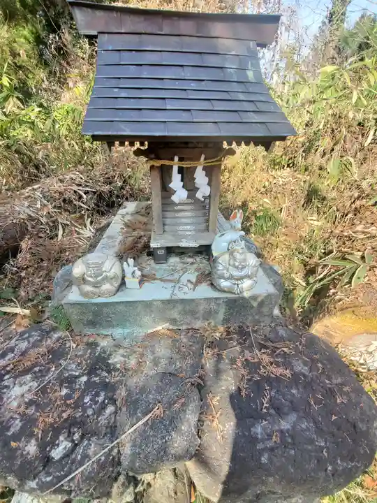 上之臺稲荷神社の末社・摂社