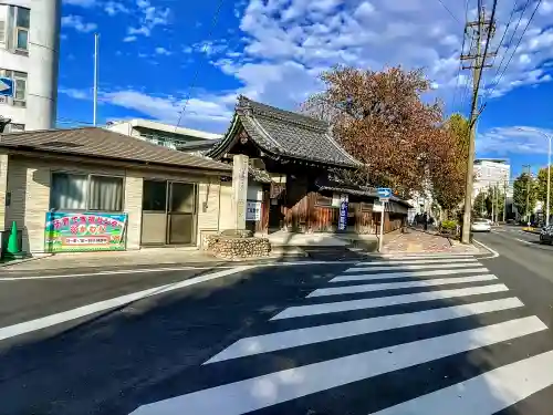 長円寺の山門・神門