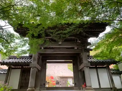 安国寺の山門