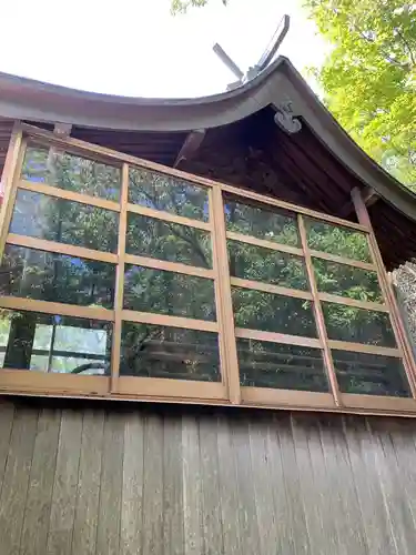 白髭神社の本殿・本堂