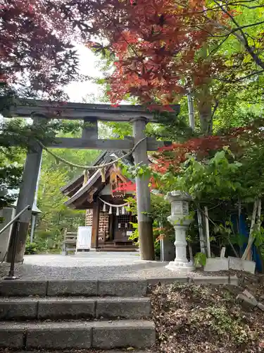 平岸天満宮・太平山三吉神社の鳥居