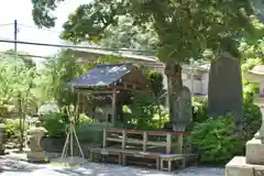 御霊神社の建物その他