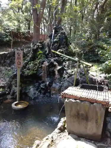 平塚八幡宮の庭園