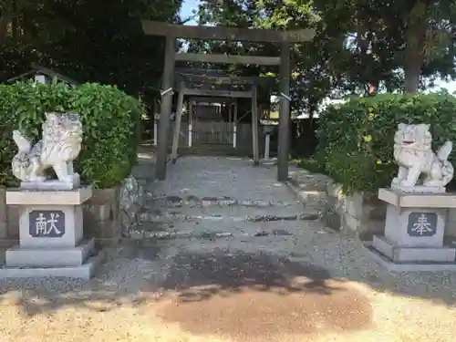 仲神社の鳥居