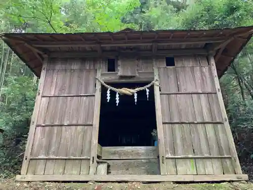 熊野神社の本殿・本堂