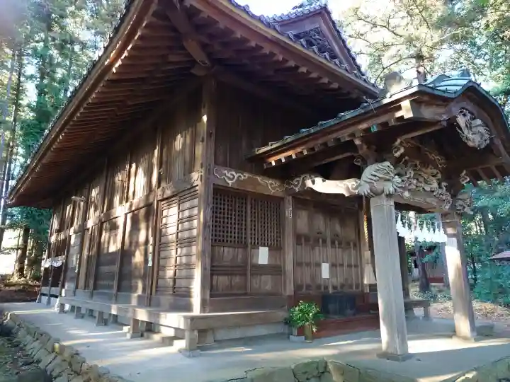 鎌形八幡神社の{uncategorized: "未分類", other: "その他", undefined: "問題あり", building: "その他建物", grave: "お墓", sacred_gate: "鳥居", guardian: "狛犬", statue: "像", buddha: "仏像", history: "歴史", nature: "自然", garden: "庭園", animal: "動物", pagoda: "塔", temizu: "手水舎", mountain_gate: "山門・神門", sanctuary: "本殿・本堂", subordinate: "末社・摂社", art: "芸術", scenery: "景色", jizo: "地蔵", ema: "絵馬", goshuin: "御朱印", omikuji: "おみくじ", items: "授与品その他", amulet: "お守り", goshuincho: "御朱印帳", eats: "食事", festival: "お祭り", votive_dance: "神楽", shichigosan: "七五三参", wedding: "結婚式", experience: "体験その他", initially: "初詣", around: "周辺", anti_infection: "感染症対策"}