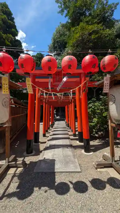 九帝王宮 萱野神社(滋賀県)