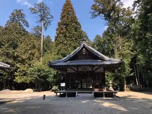 花枝神社の本殿