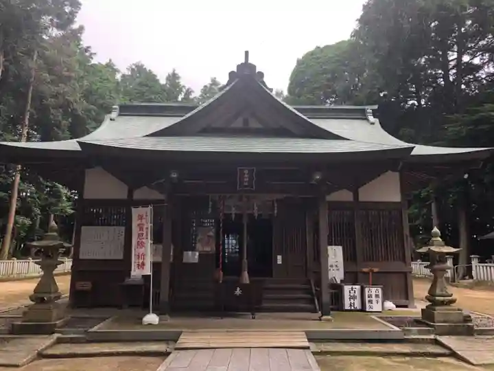 白山神社の本殿・本堂
