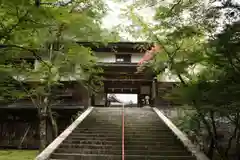 瑠璃寺の山門