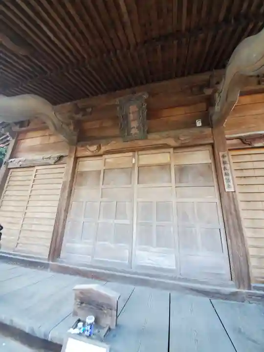 諏訪神社の本殿・本堂