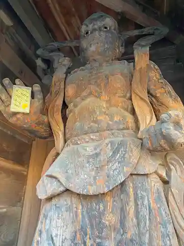 本覚寺の像