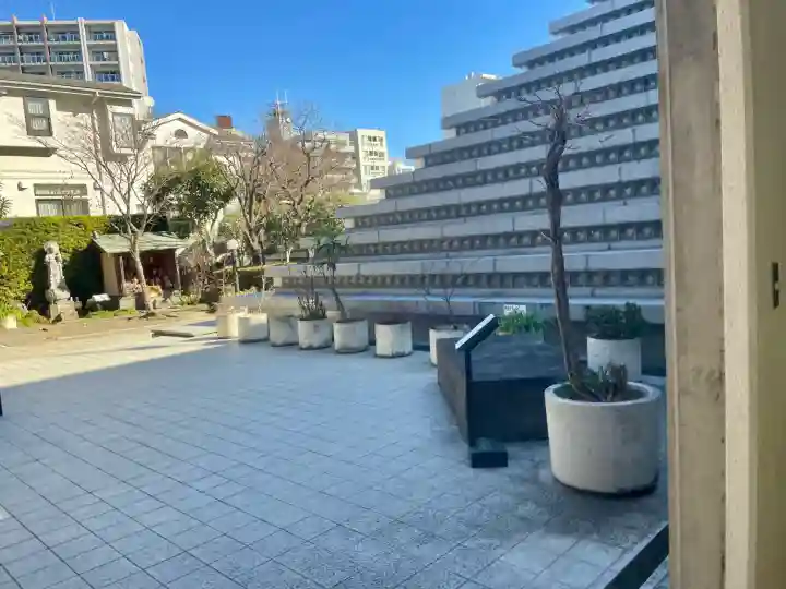 五百羅漢寺の{uncategorized: "未分類", other: "その他", undefined: "問題あり", building: "その他建物", grave: "お墓", sacred_gate: "鳥居", guardian: "狛犬", statue: "像", buddha: "仏像", history: "歴史", nature: "自然", garden: "庭園", animal: "動物", pagoda: "塔", temizu: "手水舎", mountain_gate: "山門・神門", sanctuary: "本殿・本堂", subordinate: "末社・摂社", art: "芸術", scenery: "景色", jizo: "地蔵", ema: "絵馬", goshuin: "御朱印", omikuji: "おみくじ", items: "授与品その他", amulet: "お守り", goshuincho: "御朱印帳", eats: "食事", festival: "お祭り", votive_dance: "神楽", shichigosan: "七五三参", wedding: "結婚式", experience: "体験その他", initially: "初詣", around: "周辺", anti_infection: "感染症対策"}