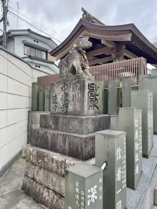 成田山 薬師堂(旧本堂)の{uncategorized: "未分類", other: "その他", undefined: "問題あり", building: "その他建物", grave: "お墓", sacred_gate: "鳥居", guardian: "狛犬", statue: "像", buddha: "仏像", history: "歴史", nature: "自然", garden: "庭園", animal: "動物", pagoda: "塔", temizu: "手水舎", mountain_gate: "山門・神門", sanctuary: "本殿・本堂", subordinate: "末社・摂社", art: "芸術", scenery: "景色", jizo: "地蔵", ema: "絵馬", goshuin: "御朱印", omikuji: "おみくじ", items: "授与品その他", amulet: "お守り", goshuincho: "御朱印帳", eats: "食事", festival: "お祭り", votive_dance: "神楽", shichigosan: "七五三参", wedding: "結婚式", experience: "体験その他", initially: "初詣", around: "周辺", anti_infection: "感染症対策"}
